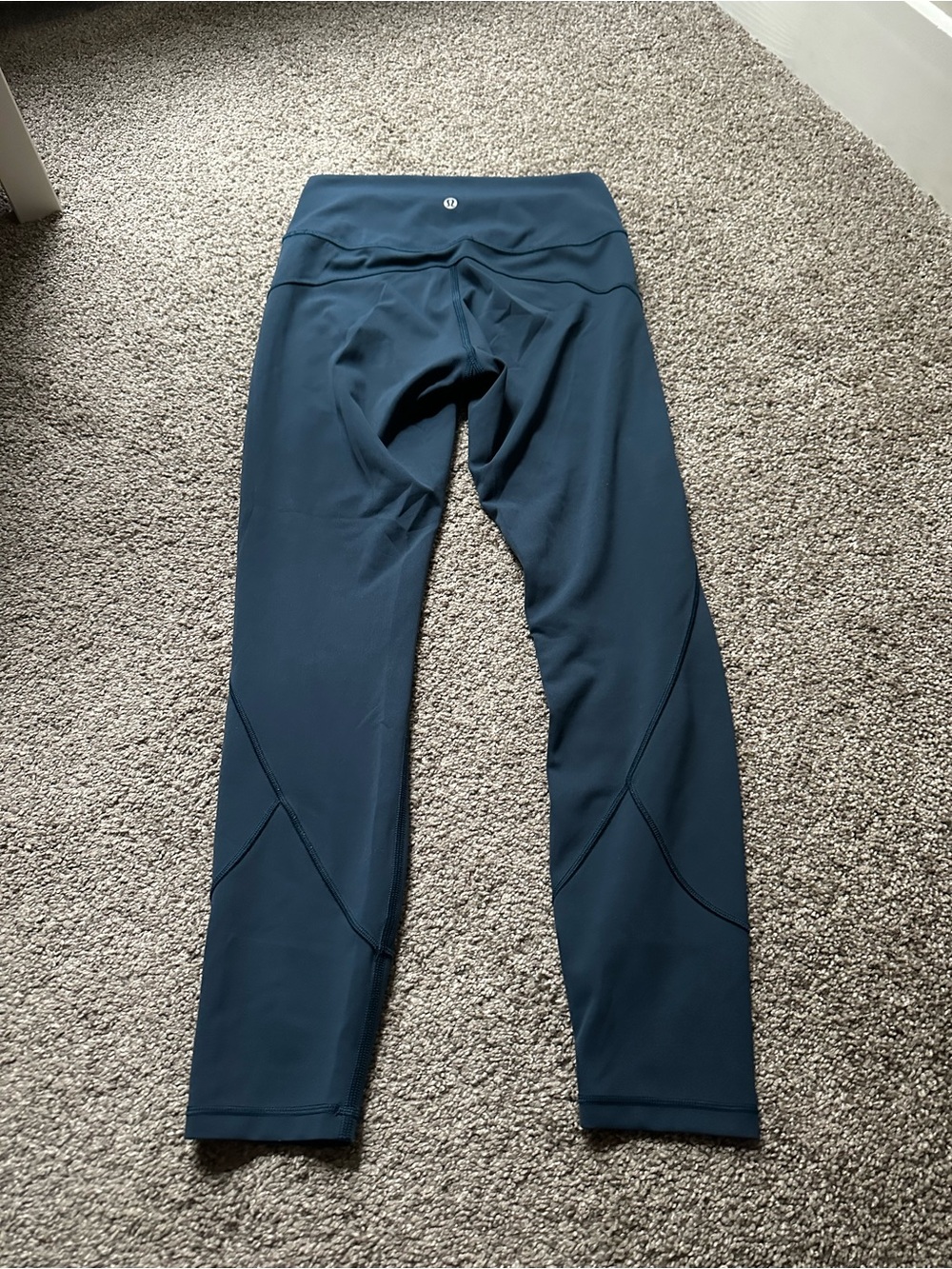 Lululemon In Movement Tight - Picture 5 of 7
